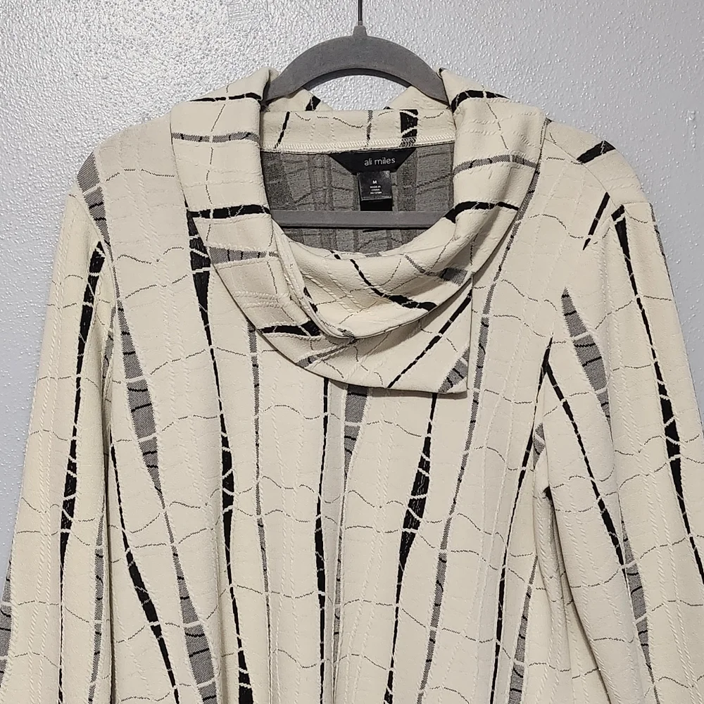 ALI MILES Tunic Womens Medium Ivory Black Jacquard Quiet Luxury Abstract Artsy - Picture 3 of 12